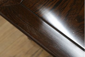 和製ビンテージ　鉄刀木(タガヤサン)　オリエンタルな雰囲気を感じる彫刻入りのダイニングチェア4脚セット(アームレスチェア、板座チェア、椅子、イス、ヴィンテージ、バラ売り可能)(R-080761)