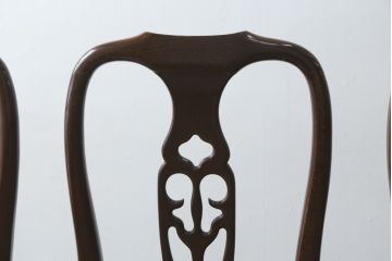 和製ビンテージ　鉄刀木(タガヤサン)　オリエンタルな雰囲気を感じる彫刻入りのダイニングチェア4脚セット(アームレスチェア、板座チェア、椅子、イス、ヴィンテージ、バラ売り可能)(R-080761)