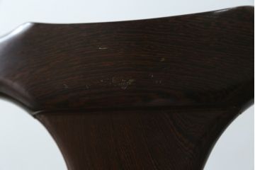 和製ビンテージ　鉄刀木(タガヤサン)　オリエンタルな雰囲気を感じる彫刻入りのダイニングチェア4脚セット(アームレスチェア、板座チェア、椅子、イス、ヴィンテージ、バラ売り可能)(R-080761)