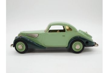 Schuco(シュコー)　Akustico 2002/Examico 4001(4011)/BMW 327 coupe 1/18/Studio IV Bugatti　おもちゃ4点セット(Edition、Classic、ブガッティ、クーペ、エグザミコ、ゼンマイ、ブリキ、玩具、車、外箱付き)(R-080764)