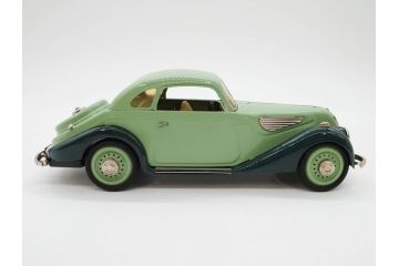 Schuco(シュコー)　Akustico 2002/Examico 4001(4011)/BMW 327 coupe 1/18/Studio IV Bugatti　おもちゃ4点セット(Edition、Classic、ブガッティ、クーペ、エグザミコ、ゼンマイ、ブリキ、玩具、車、外箱付き)(R-080764)