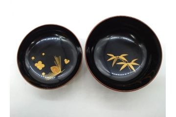 明治〜大正期　輪島塗　蒔絵　木製　松竹梅　雅なお椀5客セット(金彩、松の実、花、吸物椀、木製、漆器、漆芸、金彩、和食器、蓋付き)(R-080765)