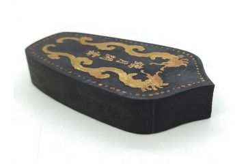 嘉慶年製　御園図古墨　書道具　唐物　中国　総重量 約440g　優美なデザインの墨8点セット(楼閣、風景、龍、竜、魚、虎、トラ、樹木、固形墨、習字道具、水墨)(R-080770)