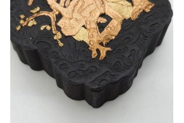 嘉慶年製　御園図古墨　書道具　唐物　中国　総重量 約440g　優美なデザインの墨8点セット(楼閣、風景、龍、竜、魚、虎、トラ、樹木、固形墨、習字道具、水墨)(R-080770)