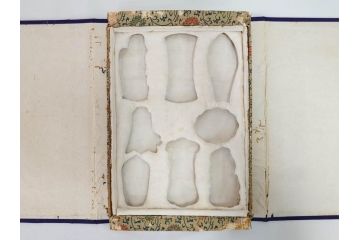 嘉慶年製　御園図古墨　書道具　唐物　中国　総重量 約440g　優美なデザインの墨8点セット(楼閣、風景、龍、竜、魚、虎、トラ、樹木、固形墨、習字道具、水墨)(R-080770)