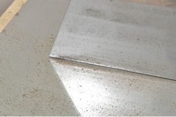 海外ブランド家具　シンプルで洗練されたデザインが魅力のモダンなスタンドミラー(鏡、姿見)(R-080781)