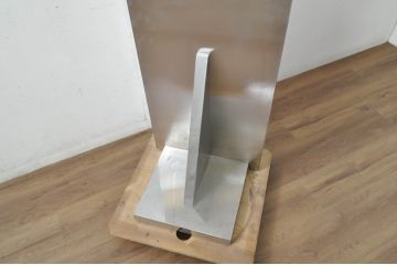 海外ブランド家具　シンプルで洗練されたデザインが魅力のモダンなスタンドミラー(鏡、姿見)(R-080782)