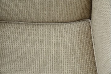 中古　フランス輸入家具　ファブリック　お部屋に取り入れやすいナチュラルモダンデザインのクラブソファ　定価約25万円　(R-080783)