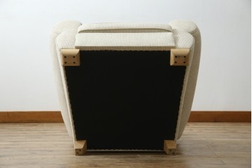 中古　フランス輸入家具　ファブリック　お部屋に取り入れやすいナチュラルモダンデザインのクラブソファ　定価約25万円　(R-080783)
