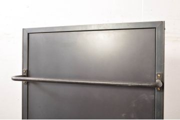 中古　美品　エグジットメタルワークサプライ(EXIT METAL WORK SUPPLY)　NRT-05　インダストリアルなデザインが格好いいスタンドミラー(姿見、鏡、キャスター付き、店舗什器)(定価約18万円)(R-080789)