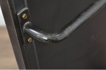 中古　美品　エグジットメタルワークサプライ(EXIT METAL WORK SUPPLY)　NRT-05　インダストリアルなデザインが格好いいスタンドミラー(姿見、鏡、キャスター付き、店舗什器)(定価約18万円)(R-080789)