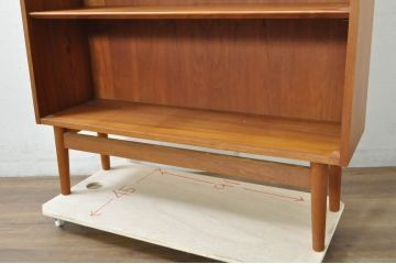 デンマークビンテージ　美品　Johannes Sorth(ヨハネス・ソース)　Bornholms Mobelfabrik社　シンプルでナチュラルな風合いが魅力のブックシェルフ(本棚、書棚、オープンラック、飾り棚、陳列棚、北欧、ヴィンテージ)(R-080792)