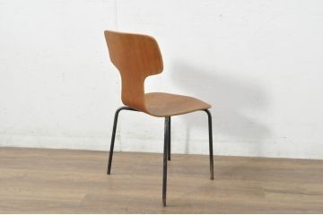 デンマークビンテージ　FRITZ HANSEN(フリッツハンセン)　Arne Jacobsen(アルネ・ヤコブセン)　model.3123　子供用Tチェア3脚セット(キッズチェア、ハンマーチェア、チャイルドチェア、ダイニングチェア、板座チェア、北欧、ヴィンテージ、バラ売り可能)(R-080793)