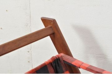 デンマークビンテージ　チーク材　明るいチェック柄が目を惹く折り畳みできるマガジンラック(本立て、小物収納、ヴィンテージ)(R-080796)