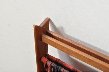 デンマークビンテージ　チーク材　明るいチェック柄が目を惹く折り畳みできるマガジンラック(本立て、小物収納、ヴィンテージ)(R-080796)