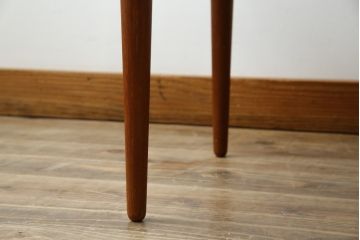 デンマークビンテージ　France&Son(フランス&サン)　Peter Hvidt&Orla Molgaard-Nielsen(ピーター・ビット&オルラ・ムルガード・ニールセン)　FD516　チーク材・真鍮・籐(ラタン)の組み合わせがおしゃれなコーヒーテーブル(ローテーブル、センターテーブル、リビングテーブル、北欧、ヴィンテージ)(R-080803)