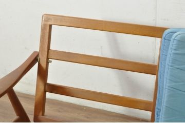 北欧家具　デンマークビンテージ　Hans J Wegner(ハンス・J・ウェグナー)　GETAMA(ゲタマ)　GE270-3　洗練された佇まいが目を引く3人掛けソファ(3P、三人掛け、アームソファ、トリプルソファ、3シーター、北欧、ヴィンテージ)(R-080804)