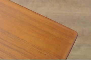 デンマークビンテージ　Hans J Wegner(ハンス・J・ウェグナー)　ANDREAS TUCK(アンドレアス・タック)　チーク材　北欧ならではの洗練されたデザインが素敵なAT-40ネストテーブル(サイドテーブル、カフェテーブル、コーヒーテーブル、ローテーブル、花台、飾り台、ヴィンテージ)(R-080807)