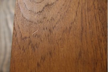 デンマークビンテージ　チーク材　細部にこだわりを感じる洗練されたデザインが素敵な収納棚(収納箱、収納ボックス、ウォールシェルフ、本棚、書棚、北欧ヴィンテージ)(R-080808)
