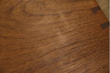 デンマークビンテージ　チーク材　細部にこだわりを感じる洗練されたデザインが素敵な収納棚(収納箱、収納ボックス、ウォールシェルフ、本棚、書棚、北欧ヴィンテージ)(R-080808)