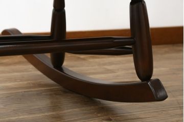 中古　美品　希少な廃盤品!!　松本民芸家具　贅沢なくつろぎのひとときを堪能できるG型ロッキングチェア(椅子、イス、板座チェア、アームチェア)(R-080812)