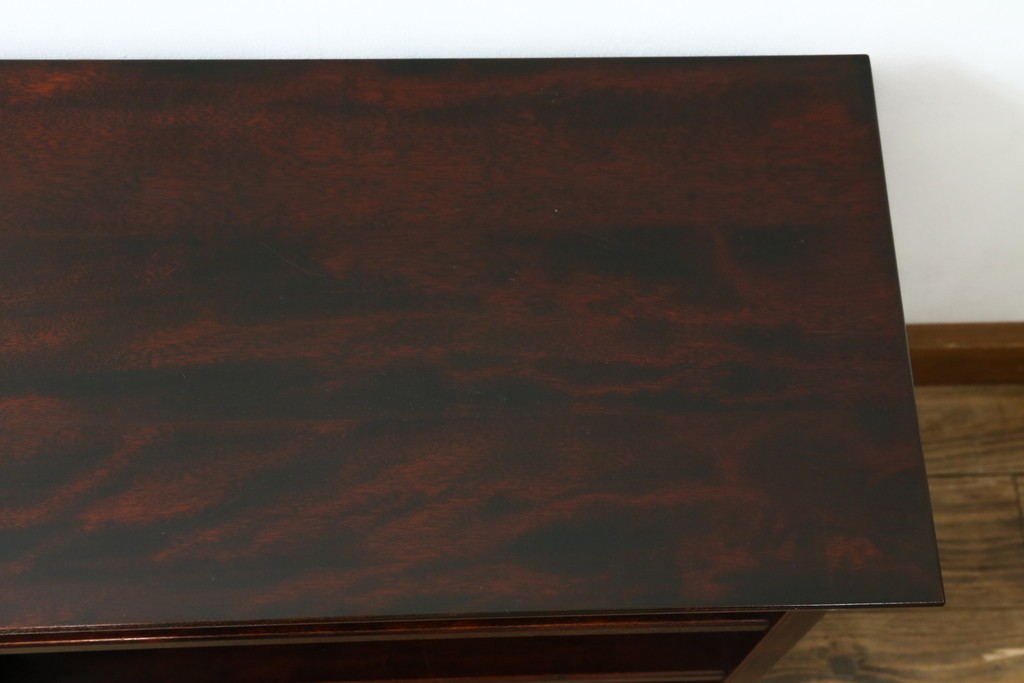 中古　美品　九州民芸家具　格子デザインがモダンな小振りの飾り棚　(R-080817)