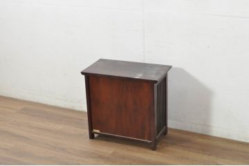 中古　美品　九州民芸家具　格子デザインがモダンな小振りの飾り棚(ディスプレイラック、収納棚、陳列棚)(R-080817)
