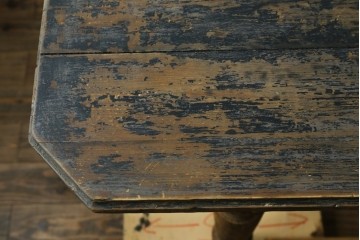 フランスアンティーク　美品!!　特大　挽き物の脚が素敵なアクセント!パイン材と楡(ニレ)材の引き出し付きテーブル　(R-080822)