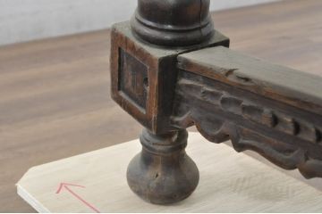 ベルギーアンティーク　上手物!　重厚　ニレ材　彫刻とロートアイアンの作りの良いテーブル(ダイニングテーブル、作業台、ワークテーブル)(R-080825)