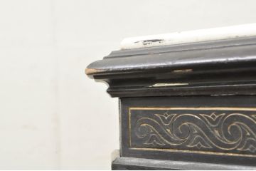 フランスアンティーク　ブラックペイント　天板大理石　美しい彫刻のサイドテーブル(カフェテーブル、コーヒーテーブル、ナイトテーブル、コンソールテーブル)(R-080828)