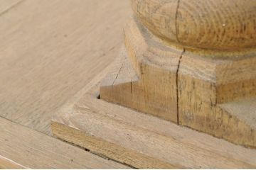 フランスアンティーク　オーク材　クラシカルな彫刻が素敵なドレイパーズテーブル(作業台、ワークテーブル、ディスプレイテーブル、展示台、飾り台、店舗什器)(R-080835)