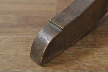 和製アンティーク　上手物!!　シックな色合いの本革?製の回転アームチェア(ドクターチェア、デスクチェア、回転イス、椅子、イス)(R-080844)