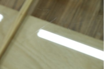 イタリアビンテージ　希少　Cassina(カッシーナ)　ル・コルビュジエ(Le Corbusier)　10 TABLE EN TUBE(ターブル アン テューブ)　LC10　スタイリッシュな佇まいが魅力的なガラスのローテーブル　定価約40万円　(R-080858)