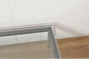 イタリアビンテージ　希少　Cassina(カッシーナ)　ル・コルビュジエ(Le Corbusier)　10 TABLE EN TUBE(ターブル アン テューブ)　LC10　スタイリッシュな佇まいが魅力的なガラスのローテーブル(リビングテーブル、センターテーブル、カクテルテーブル、ヴィンテージ)(定価約40万円)(R-080858)
