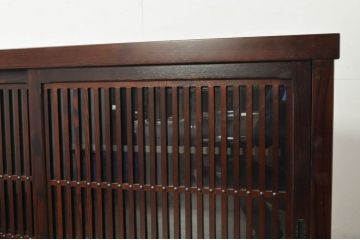 中古　タモ材　上質な和の空間を演出する水屋箪笥サイドボード(水屋箪笥、戸棚、収納棚、食器棚)(R-080860)