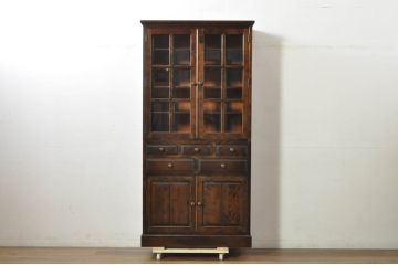 中古　北海道民芸家具　HM160K　格子組みガラス戸と充実した収納力が魅力の食器棚　(R-080862)