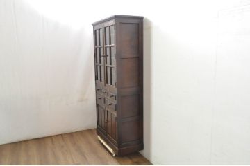 中古　北海道民芸家具　HM160K　格子組みガラス戸と充実した収納力が魅力の食器棚　(R-080862)