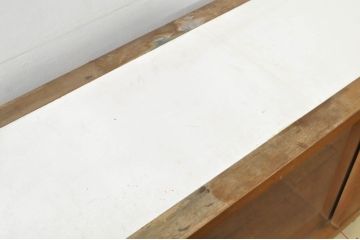 和製ビンテージ　激レア希少!!　北欧デザイン　チーク材　シンプルでモダンなデザインが空間をおしゃれに演出するサイドボード(サイドキャビネット、収納棚、戸棚、テレビ台、テレビボード、ヴィンテージ)(R-080863)