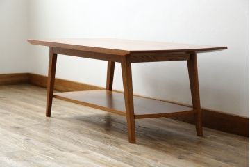 中古　美品　イデー(IDEE)　オーク材　シンプルでスタイリッシュなローテーブル(センターテーブル、リビングテーブル)(定価約10万円)(R-080865)