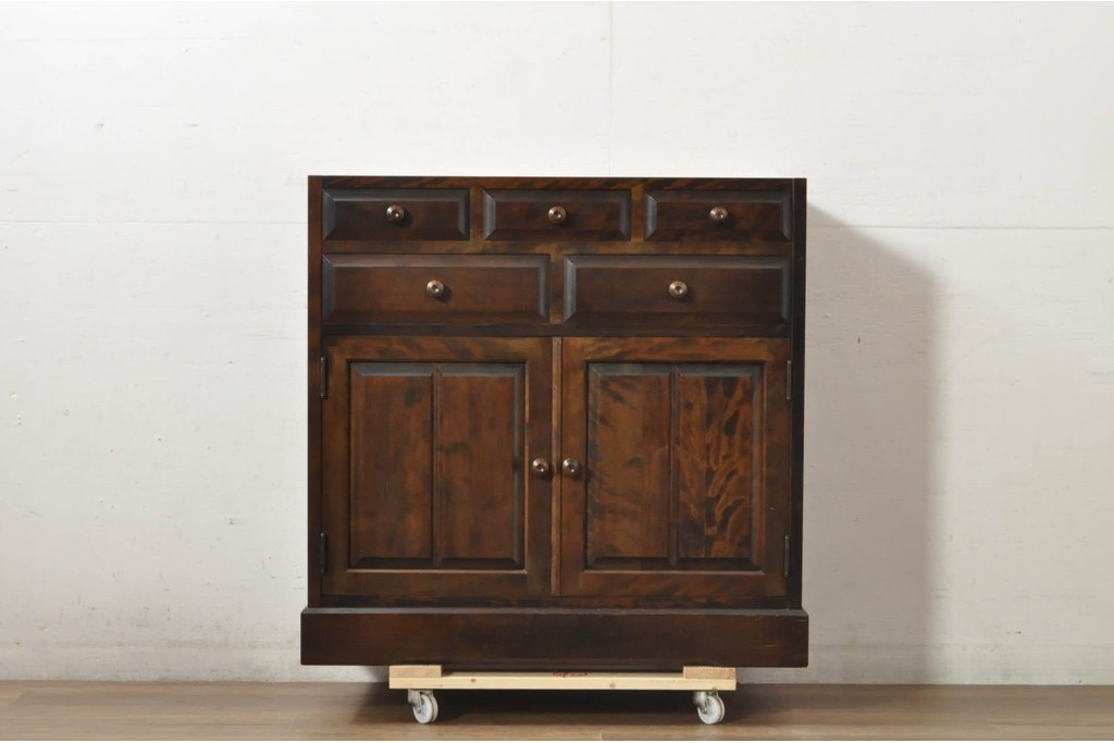 《天板取り付け加工費込み》　中古　北海道民芸家具　框組扉の端正なキャビネット　(R-080866)