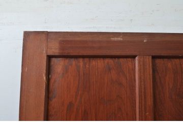 アンティーク建具　レトロな佇まいが魅力的なドア1枚(木製扉、板戸)(R-080874)