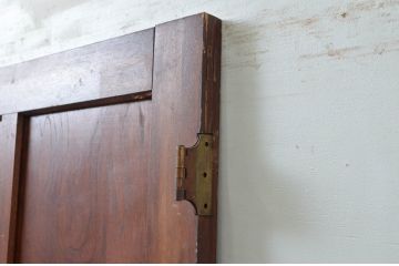 アンティーク建具　レトロな佇まいが魅力的なドア1枚(木製扉、板戸)(R-080874)