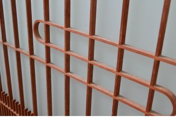 ビンテージ建具　和の空間づくりにおすすめ!凝った作りの格子入りガラス窓4枚セット(組子、引き戸、ガラス戸、格子戸、ヴィンテージ)(R-080878)