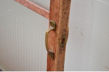 ビンテージ建具　どこか懐かしさを感じるドア1枚(ガラス扉、ヴィンテージ)(R-080881)