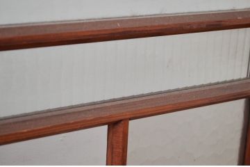 アンティーク建具　デザイングッド!!　レトロな空間作りにおすすめなガラス戸1枚(引き戸)(R-080882)