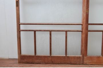 アンティーク建具　デザイングッド!!　レトロな空間作りにおすすめなガラス戸2枚セット(引き戸)(R-080883)