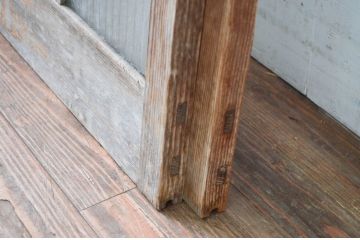 アンティーク建具　デザイングッド!!　レトロな空間作りにおすすめなガラス戸2枚セット(引き戸)(R-080883)