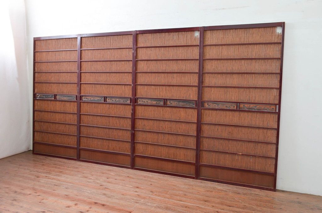 アンティーク建具 漆塗り框 黒柿透かし彫り入りの高級な夏戸4枚セット(引き戸、簾戸、簀戸、葭戸、夏障子、御簾戸、すど)(R-080886)