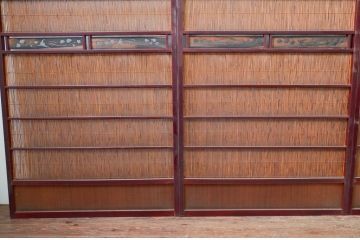 アンティーク建具 漆塗り框 黒柿透かし彫り入りの高級な夏戸4枚セット(引き戸、簾戸、簀戸、葭戸、夏障子、御簾戸、すど)(R-080886)