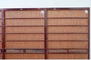 アンティーク建具 漆塗り框 黒柿透かし彫り入りの高級な夏戸4枚セット(引き戸、簾戸、簀戸、葭戸、夏障子、御簾戸、すど)(R-080886)